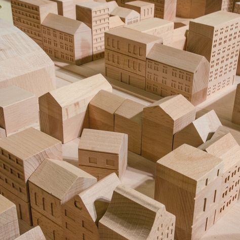 The little urbanist — Sanden Hodnekvam Arkitekter / Arkitekt Nesodden (en-US) House On Pillars, Atrium House, Site Model, Creative Design Agency, Miniature Models, Long House, Wooden Architecture, Wood Architecture, Arch Model