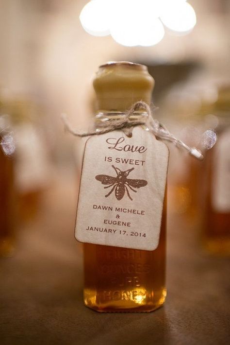 Affordable Wedding Favours, Honey Favors, Bottle Opener Favors, Homemade Wedding Favors, Honey Wedding Favors, Creative Wedding Favors, Inexpensive Wedding Favors, Honey Wedding, Homemade Wedding