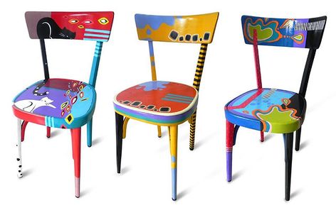 decorated objects | chiaragobbo Old Chair Ideas, Painted Chair, Old Chair, Chair Makeover, Painted Chairs, Diy Home Furniture, Creative Labs, Funky Painted Furniture, Mural Painting