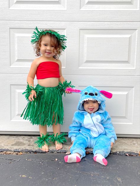 Lilo And Stitch Halloween Costume Family, Lilo And Stitch Sister, Stitch Costume Toddler, Lilo Stitch Costume, Brother Halloween Costumes, Lilo Costume, Lilo And Stitch Costume, Stitch Halloween Costume, Sister Costumes