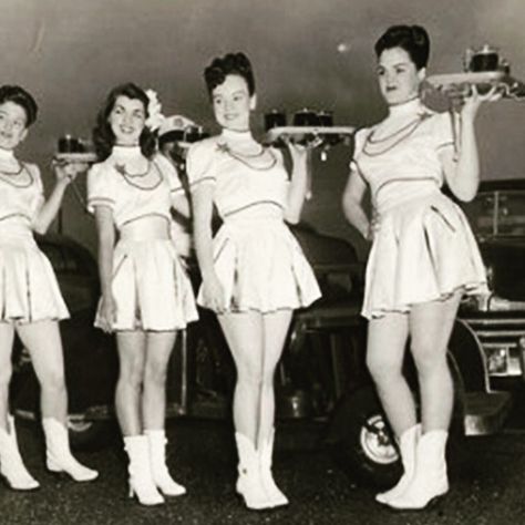 50s Sock Hop, Car Hop, Vintage Cars 1950s, Vintage Diner, Sock Hop, American Graffiti, Vintage Twins, Retro Aesthetic, Vintage Pictures