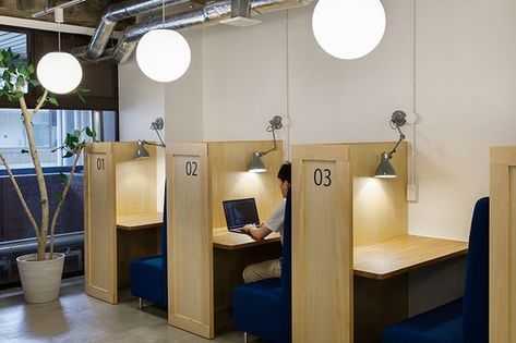 Study Carrel Ideas, Study Center Design, Study Cafe Design, Study Cafe Interior, Coworking Space Ideas, Coworking Office Design, Study Carrel, Coworking Design, Coworking Space Design