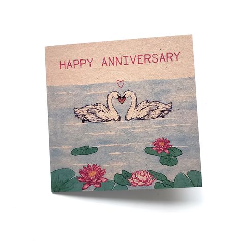 ❂This charming greetings card features my original swan illustrations, and has the text 'Happy Anniversary' in a deep pink colour. The card is framed with colourful lotus flower illustrations for a bright pop of colour! Inside the card there is cute coordinating red-pink heart lining paper, with a plain white heart space for writing your own message.  A unique card to say happy anniversary to a loved one. ❂ MATERIALS The card has been laser printed on lovely quality 280gsm recycled brown Kraft c Cute Things For Bf Birthday, Things To Draw For Anniversary, 6 Month Anniversary Cards, Anniversary Gift Card Ideas, Cute Boyfriend Cards, Romantic Card Ideas, 2 Year Anniversary Card, Anniversary Cards For Grandparents, Cute Cards For Girlfriend