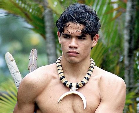 Traditional Hairstyles, Samoan Men, Simple Braids, Hawaiian Hairstyles, Hairstyles Mens, Polynesian Men, Hawaiian Men, Native American Men, Island Man