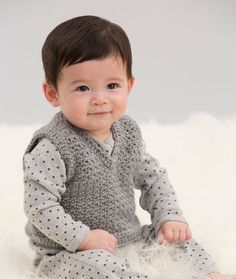 Easy V-Neck Vest Free Crochet Pattern in Red Heart Yarns: Boy Crochet Patterns, Crochet Patterns Baby Boy, Baby Boy Vest, Gilet Crochet, Crochet Baby Sweater, Crochet Vest Pattern, Crochet Baby Boy, Haken Baby, Crochet For Boys