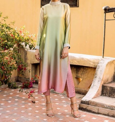 Crystal Work, Shirt Trouser, Pakistani Dresses Casual, Beautiful Pakistani Dresses, Indian Dresses Traditional, Simple Pakistani Dresses, Simple Silhouette, Designer Party Wear Dresses, Boutique Dress Designs