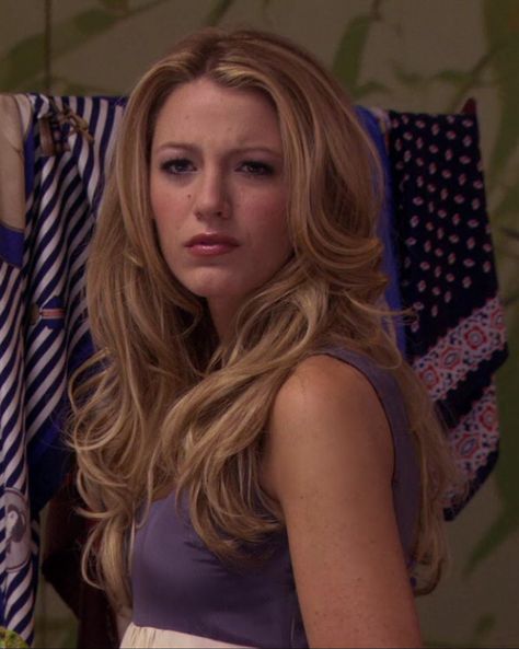 Gossip Girl Hairstyles, Blake Lively Hair, Gossip Girl Serena, How To Have Style, Hairstyle Examples, Serena Van Der, Vacation Hairstyles, Hairstyles 2024, Viral On Tiktok