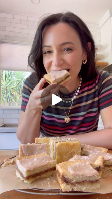 Jenna Barnard on Instagram: "Brown sugar cinnamon pop tart shortbread!!! It’s like the grown up version of (arguably) the best pop tart flavor. These bars are rich and buttery with a layer of brown sugar cinnamon baked in the center 🤩 they have all the nostalgia but with a bit more sophistication. Full recipe is on my website!" Brown Sugar Cinnamon Pop Tart Bars, Best Pop Tart Flavors, Jenna Barnard, 2024 Brown, Brown Sugar Pop Tarts, Pop Tart Flavors, Cookie Recipes Decorating, Cinnamon Icing, Baking Hacks