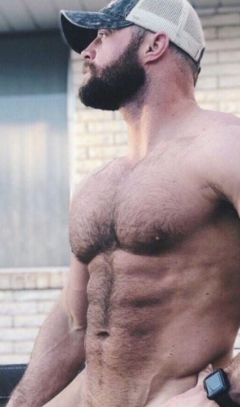 Older Handsome Men, Chest Hair Men Muscle, Men With Chest Hair, Bulky Men Muscle Aesthetic, Himbo Men, Blonde Muscle Men, Hot Old Man, Hot Bearded Men, Large Muscular Men