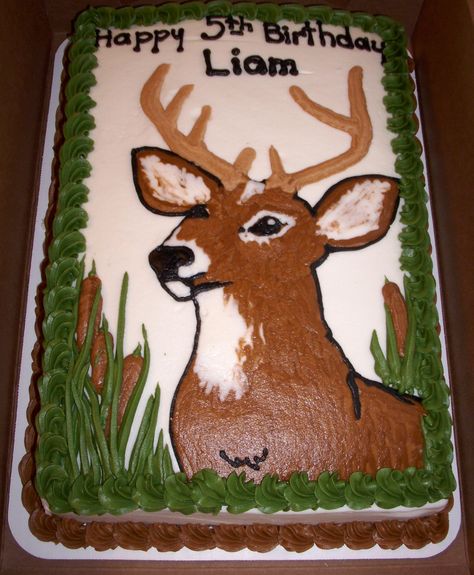 cake for a future deer hunter...all buttercream icing and decorations Deer Hunting Cake, Hunting Birthday Cakes, Camo Cakes, Deer Cake, Construction Birthday Cake, Hunting Cake, Deer Cakes, 17 Birthday Cake, Hunting Birthday