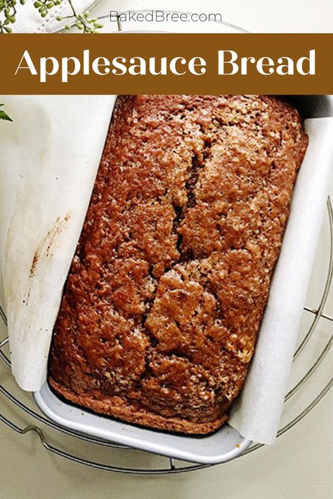 Applesauce Bread Easy, Applesauce Loaf, Applesauce Recipes, Baked Bree Recipe, Applesauce Pancakes, Apple Delight, Spiced Applesauce, Applesauce Bread, Bar Desserts