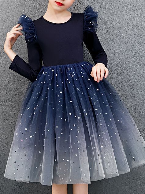 Christmas Dresses For Girls, Prom Dress Aesthetic, Frocks For Kids, Kids Party Wear Dresses, Tulle Party Dress, Women Dresses Classy, Womens Prom Dresses, Kids Frocks, Baby Frocks Designs