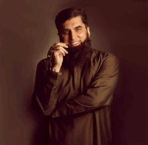 Tariq Jamil, Junaid Jamshed, Muslim Images, Vital Signs, Galaxy Phone Wallpaper, Makkah, Galaxy Phone, Che Guevara, Phone Wallpaper