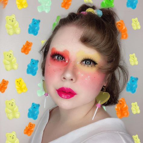 1,099 Likes, 23 Comments - 💌Peachy Gal!!*:･ﾟ✧ (@honeydollop) on Instagram: “Candy Bear!!!🐻 🍭 I haven’t done a non everyday makeup look in so long so I look like a toddler…” Bear Makeup, Everyday Makeup, Gummy Bears, Makeup Looks, Bears, Eye Makeup, Candy, Makeup, Quick Saves