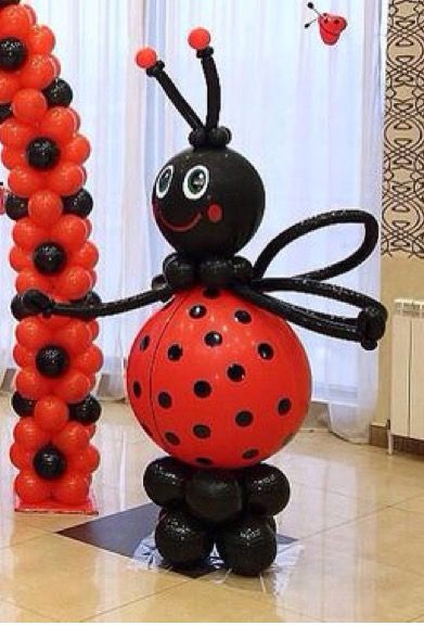 Ladybug Balloon Ideas, Ladybug Balloon Arch, Ladybug Balloon Garland, Ladybug Balloons, Ladybug Cartoon, Ladybug Baby Shower, Ladybug Decorations, Ladybug Birthday Party, Ladybug Theme