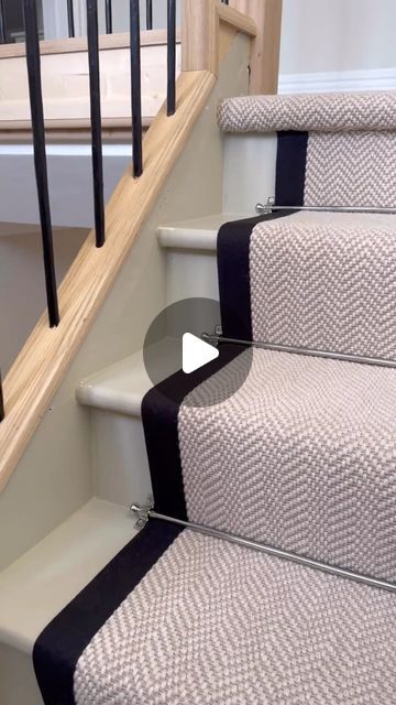 Flatweave Stair Runner, Stair Runner Black Stairs, Herringbone Runner Stairs, Stair Rods Carpet Runner, Herringbone Carpet Stairs, Stair Runner With Rods, Black Stairs With Runner, Stair Runners Ideas, Carpet Runner On Stairs