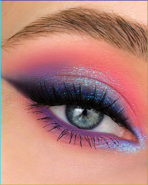 Drag Make-up, Opal Moonstone, Cute Eye Makeup, Make Up Inspiration, Smokey Eye Makeup Tutorial, Eye Makeup Pictures, Smink Inspiration, Palette Makeup, Crazy Eyes