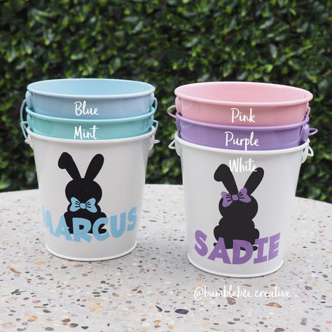 Personalised Easter Basket, Easter Cricket Projects, Personalised Easter Gifts, Easter Basket Ideas Cricut, Easter Items To Make And Sell, Easter Cricut Ideas To Sell, Easter Circuit Projects, Easter Vinyl Projects, Easter Baskets To Sell