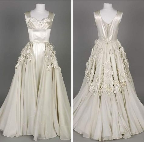 1952 wedding gown Gilded Age Ball Gown, Gilded Age Wedding Dress, Gilded Age Wedding, Gilded Age, Wedding Fashion, Historical Fashion, Fashion History, Wedding Gown, Ball Gown