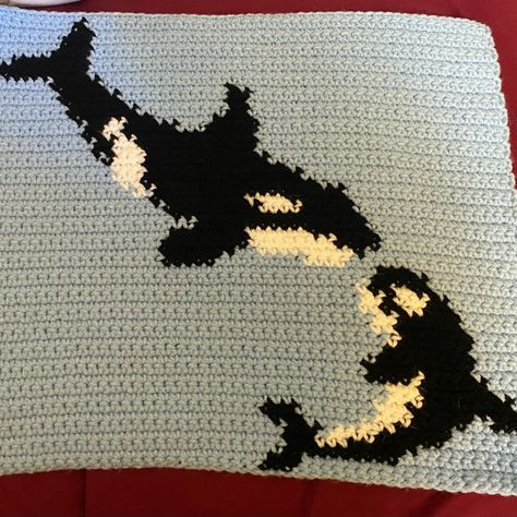 Alpha pattern #83433 | BraceletBook Crochet Orca, Crochet Shirt, Alpha Pattern, Killer Whales, Alpha Patterns, How To Crochet, Friendship Bracelet Patterns, Whales, Bracelet Patterns