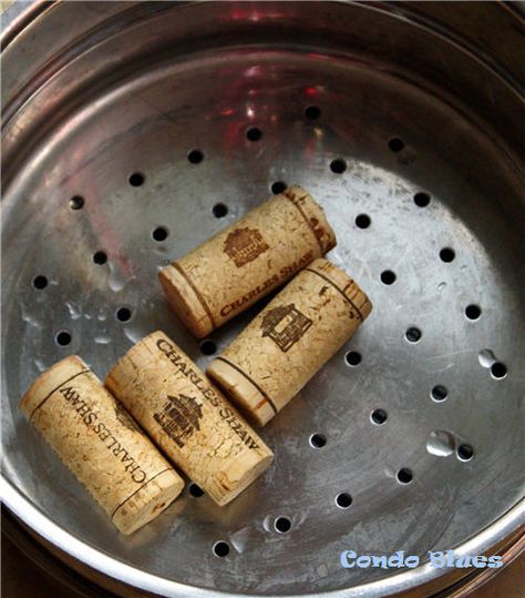 How To Cut Corks In Half, Cork Crafts Diy Home Decor, Diy Easy Crafts For Adults, Diy Corks, Diy Wine Cork Crafts, Easy Crafts For Adults, Diy Easy Crafts, Wine Cork Crafts Christmas, Reuse Crafts