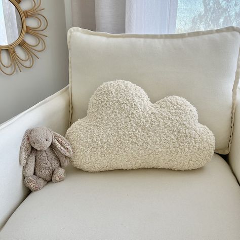 Each cloud cushion is carefully handmade using a dreamy Teddy fleece fabric with a Boucle look that provides a sensory experience. These super soft and plush cloud pillows are available in 2 different sizes; medium and large, as well as a wide range of colours to match and compliment your decor.  Our cloud cushions have endless decorating possibilities. They are a versatile piece of home decor that can be used anywhere in the home, whether it's a child's room, nursery, or sofa.  Cloud Cushions c Diy Cloud Pillow, Baby Cushions Ideas, Up In The Clouds Nursery, Cloud Bedroom Decor, Baby Asthetics, Nursery Ideas Clouds, Cute Pillows For Bed, Sky Themed Room, Cloud Baby Room