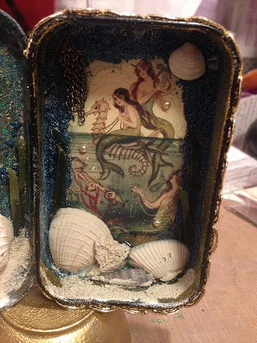 Tin Crafts, Shrines Art, Altar Art, Mermaid Siren, Altoid Tin, Altoids Tins, Siren Song, Altered Tins, Mermaid Aesthetic