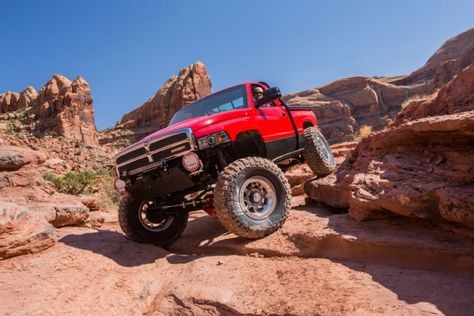 Big Red Machine, Dodge Cars, Winch Bumpers, Lifted Chevy, Lifted Chevy Trucks, Jeep Pickup, Dodge Trucks Ram, Car Artwork, Truck Ideas