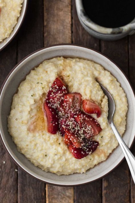 A creamy millet porridge made by cracking millet in a coffee grinder or blender and cooking it with milk. Perfect for sweet and savory breakfast. Hot Cereal Breakfast, Savory Amaranth Recipes, Millet Recipes Breakfast, Millet Breakfast, Morning Porridge, Strawberries Recipes, Millet Porridge, Menu Sarapan Sehat, Breakfast Fruit