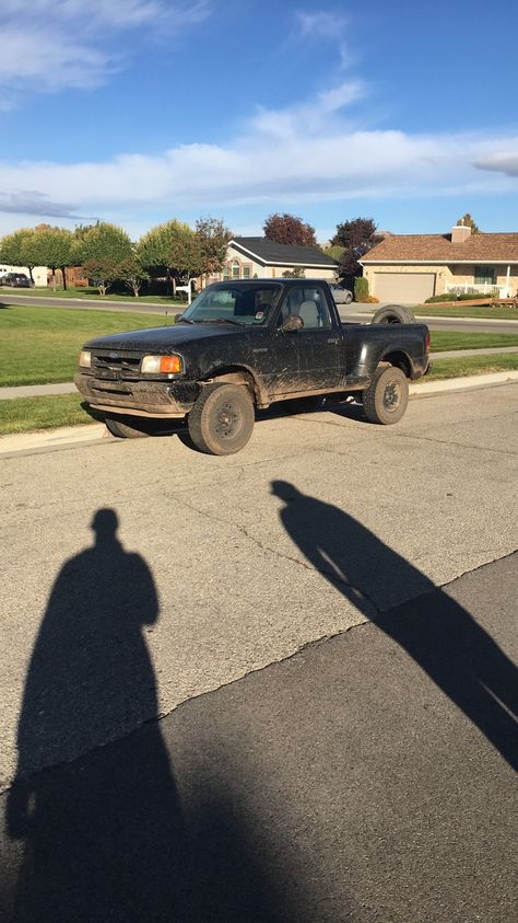 1998 Ford Ranger Ideas, Old Ford Ranger, 2000 Ford Ranger, Ranger Truck, Future Trucks, Small Trucks, Old Pickup, Old Pickup Trucks, Extended Cab