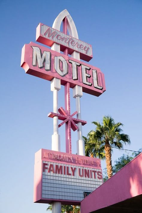 Pink Motel, Wall Pics, Bedroom Wall Collage, Retro Sign, Pink Photo, Picture Collage Wall, Pastel Pink Aesthetic, Barbie Vintage, Photo Wall Collage