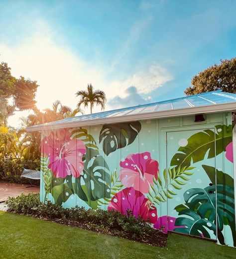 MURALS — Marlene Koenig Painted Window Art, Pool House Decor, Exterior Murals, Jungle Mural, Garden Mural, Paint Color Ideas, Wynwood Walls, School Murals, Exterior Paint Color