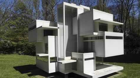 Holanda recupera la visión radical de la arquitectura del neoplasticismo Cubist Architecture, Schroder House, Cubes Architecture, Theo Van Doesburg, Concept Models Architecture, Arch Model, Architecture Model Making, Architecture Design Concept, Artist House