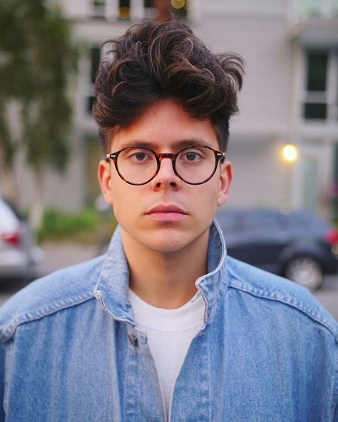 Rudy Mancuso, Beard Hairstyle, Best Dj, Famous Americans, Zac Efron, The Boy Is Mine, Best Youtubers, Paul Mccartney, Free Time