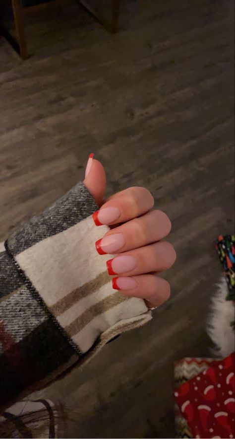 Red Tips Christmas Nails, Xmas Acrylic Nails Red Short, Red Tip Nails Square Short, Cute Red French Tip Nails Acrylic, Short Red Tip Acrylic Nails, Hoco Nails To Go With Red Dress, Christmas Red French Tip Nails, Christmas French Tip Nails Coffin, Acrylic Red French Tip