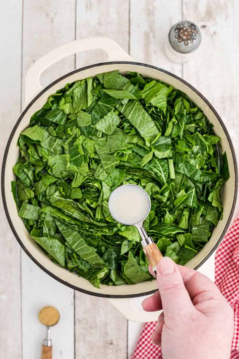 This Southern Turnip Greens recipe is about as country as can be! It's a traditional recipe that uses a slightly healthier cooking method. https://www.lanascooking.com/turnip-greens-and-corn-pone/ Crockpot Turnip Greens, Instant Pot Turnip Greens, How To Cook Turnip Greens, Best Turnip Greens Recipe, Southern Turnip Greens, Turnip Greens Recipe, Ham Seasoning, How To Cook Turnips, Turnip Recipes