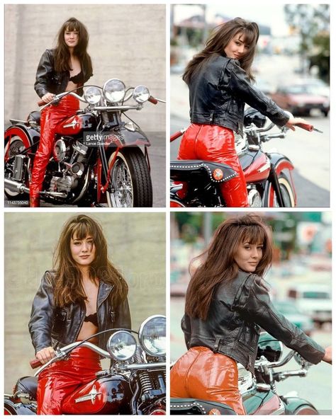 80s Biker Chick, Motorcycle Outfits For Women, Heathers Movie, Female Motorcycle Riders, Rock And Roll Girl, Chevy Camaro Z28, Bike Aesthetic, 90s Girl, Shannen Doherty