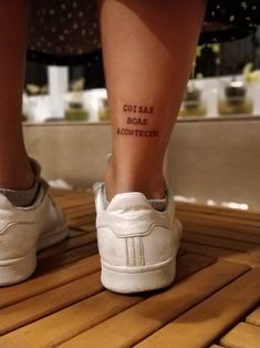 180 ideias de Tattoos ⌘❥ em 2022 | tatuagem, tatuagem pequena, tatuagem piercing Happiness Tattoo, Cowgirl Tattoos, Hip Thigh Tattoos, Petite Tattoos, Small Girl Tattoos, E Tattoo, Discreet Tattoos, Small Tattoo Designs, Aesthetic Tattoo