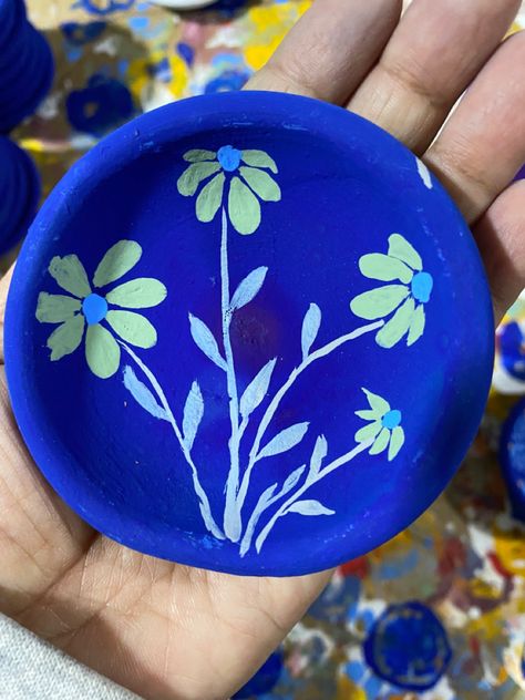 Diya Decoration Ideas, Diya Decoration, Pot Painting, Pottery Painting Designs, Diwali Decoration, Mandala Artwork, Cute Texts For Him, Diy Crafts Paper Flowers, Crafts Paper