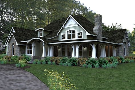 luxury craftsman cottage with formal details by Texas architect David Wiggins - 2,267 square feet House In The Country, Craftsman Cottage, Monster House Plans, Craftsman Style Home, Casas Coloniales, Craftsman Style Homes, Bungalow Style, Craftsman Style House Plans, Craftsman House Plan