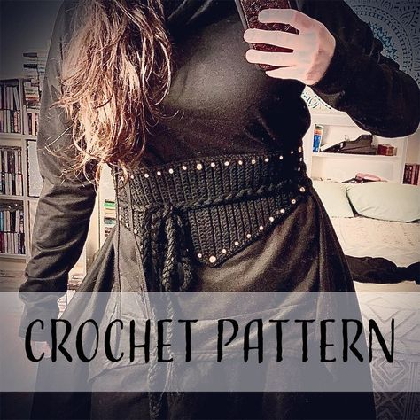 Crochet Costumes, Crochet Belt, Bohemian Crochet, Artistic Ideas, Fest Outfits, Corset Pattern, Corset Waist, Better Sweater, Crochet Things