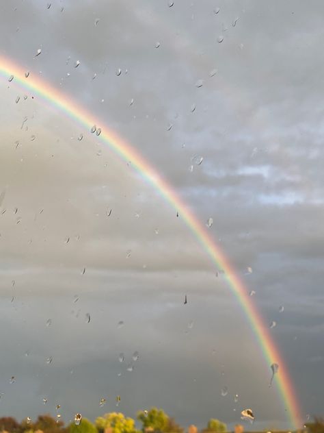 Spring Aesthetic Rainbow, Pale Rainbow Aesthetic, Picture Of Rainbow, Rainbow After Rain Aesthetic, Rain Beautiful, Rain And Rainbow Aesthetic, Sometimes Rain Sometimes Rainbow, Rain Aesthetic, Rainbow Rain