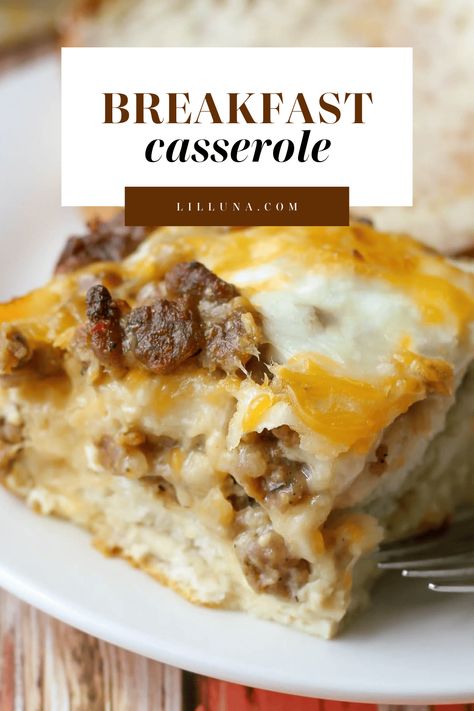 A delicious Biscuit Egg Casserole recipe filled with biscuits, cheese, eggs and sausage, and takes only minutes to throw together! This breakfast egg casserole is a family favorite for weekends and holidays! #biscuiteggcasserole #biscuitcasserole #eggcasserole #breakfastcasserole #breakfast Biscuit Egg Casserole, Breakfast Egg Casserole Recipes, Biscuits Cheese, Breakfast Casserole Muffins, Egg And Cheese Casserole, Breakfast Casserole With Biscuits, Easy Breakfast Casserole Recipes, Biscuits Casserole, Breakfast Egg Casserole