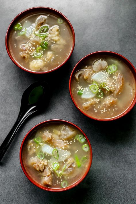 Collagen Soup, Asian Soup Recipes, Collagen Recipes, Daikon Radish, Ground Beef Pasta, Beef Tendon, Ground Beef And Potatoes, Soup Healthy, Soup Dish