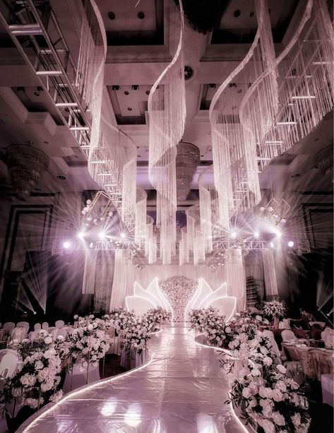 Dream Wedding Reception, Wedding Stage Design, Luxury Wedding Decor, Wedding Backdrop Design, Wedding Backdrop Decorations, Curtain Window, Flower Garden Design, Wedding Venue Decorations, Ceiling Installation