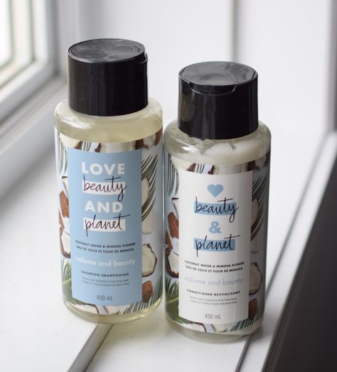 Beauty And Planet, Coconut Shampoo, Holy Grail Products, Beauty Planet, Bath And Body Works Perfume, Body Cleanser, Water Flowers, Signature Scent, Hair Tips