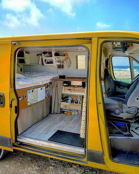 Best Interior Design Ideas for Camper Van - The Architecture Designs Kombi Food Truck, Kombi Motorhome, Caravan Home, Road Travel, Kombi Home, Caravan Interior, Van Life Diy, Campervan Interior, Van Home