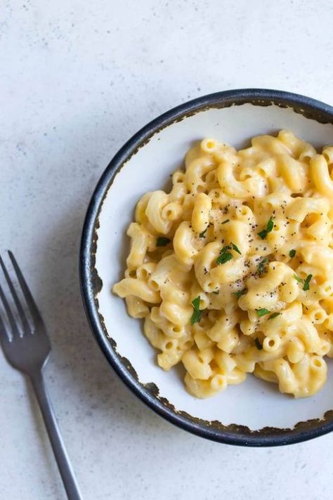 10 Crockpot Meals For A College Student Squash Mac And Cheese, Butternut Squash Mac, Butternut Squash Mac And Cheese, Stovetop Mac And Cheese, Macaroni N Cheese Recipe, Party Food And Drinks, Macaroni Cheese, Ultimate Comfort Food, Perfect Food