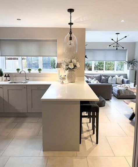 Open Kitchen Plan, Kitchen Extension Layout, Small Kitchen Diner, Small Open Plan Kitchens, Stylish Kitchen Design, Kitchen Diner Extension, Modern Minimalist Kitchen, Kitchen Plan, Open Plan Kitchen Dining Living