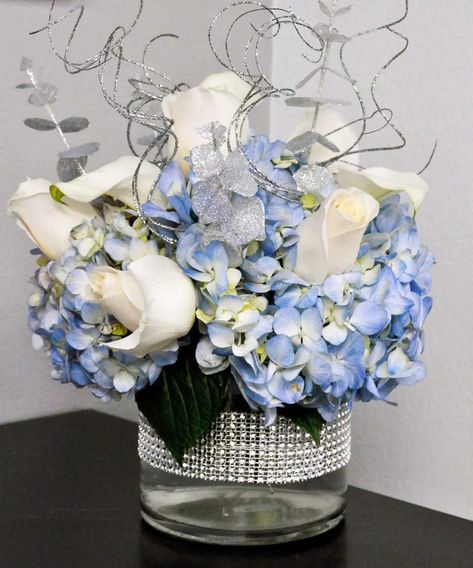 Fun Bouquet, New Year's Wishes, Light Blue Hydrangea, Quinceanera Centerpieces, White Calla Lilies, Blue Centerpieces, Quince Decorations, Curly Willow, Beautiful Wedding Decorations